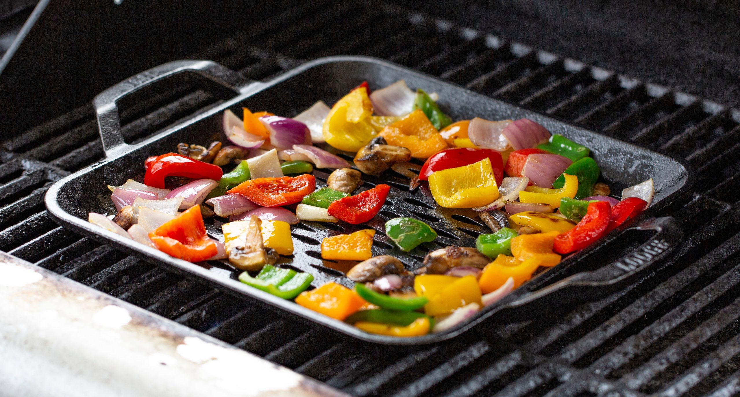 Chef Collection 11 Inch Cast Iron Square Grill Topper - Image 4